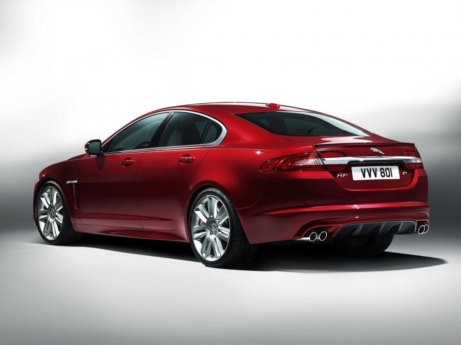  Jaguar XFR 2011 года  (фото 10 из 20)